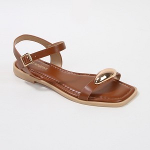 Berness Women's Tristan Sculped Accent Strappy Flat Sandals - 1 of 4