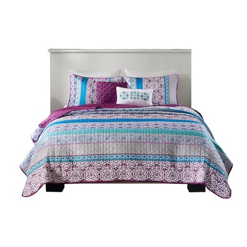 Gracie Mills Merewen Reversible Quilt Set With Throw Pillows Target