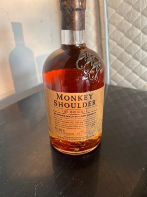 Bouteille vide de scotch whisky Monkey Shoulder