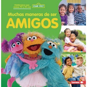 Muchas Maneras de Ser Amigos (Many Ways to Be a Friend) - by  Christy Peterson (Paperback) - 1 of 1