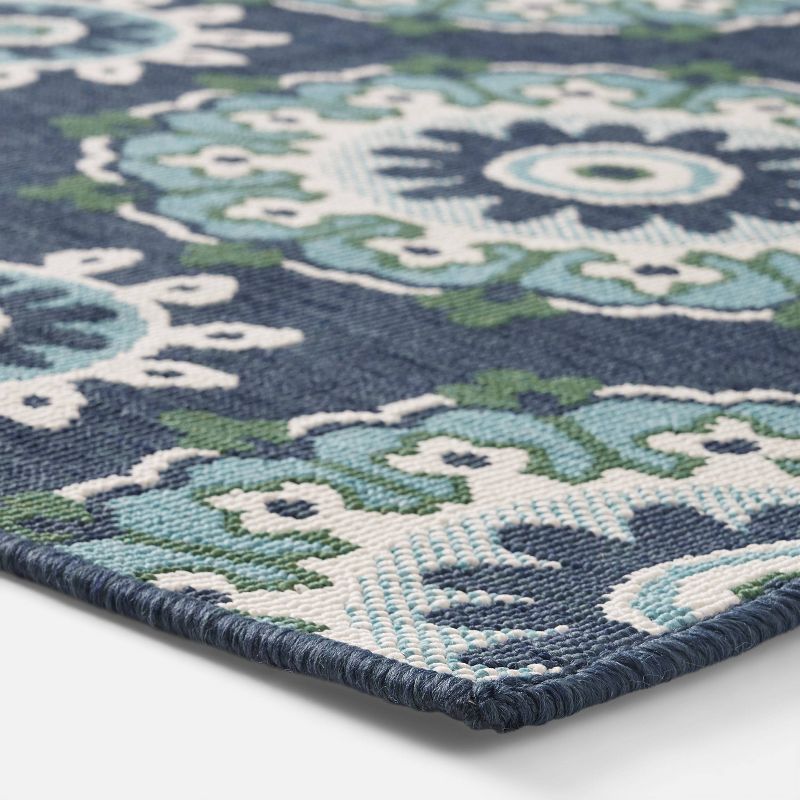 5'3" x 7' Medallion Outdoor Rug Navy/Green - Christopher Knight Home, 3 of 7