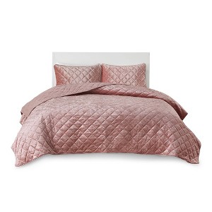 Gracie Mills Eirlys Velvet Quilt Set - 1 of 4