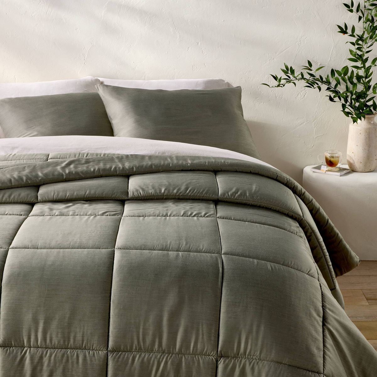 Full/Queen Rayon from Bamboo Comforter Set Olive Green - Casaluna™