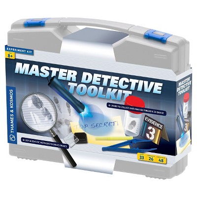 Thames & Kosmos Master Detective Toolkit