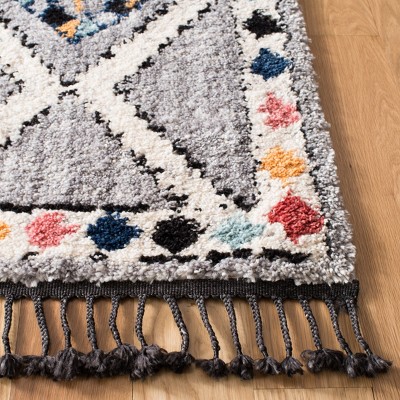 Gray Diamond Flat Woven Synthetic Area Rug, 3' x 5'