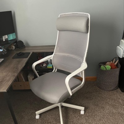 Ezra Adjustable Leg Rest Gaming Chair White - Mibasics : Target