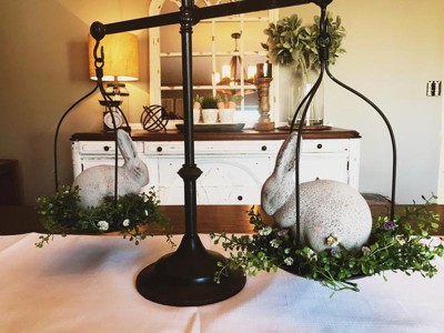 Decorative Farmhouse Balance Scale