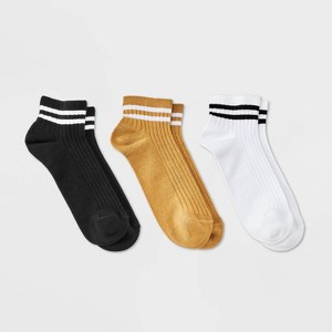 Women's Varsity Striped Ribbed 3pk Ankle Socks - Universal Thread™ 4-10 - 1 of 3