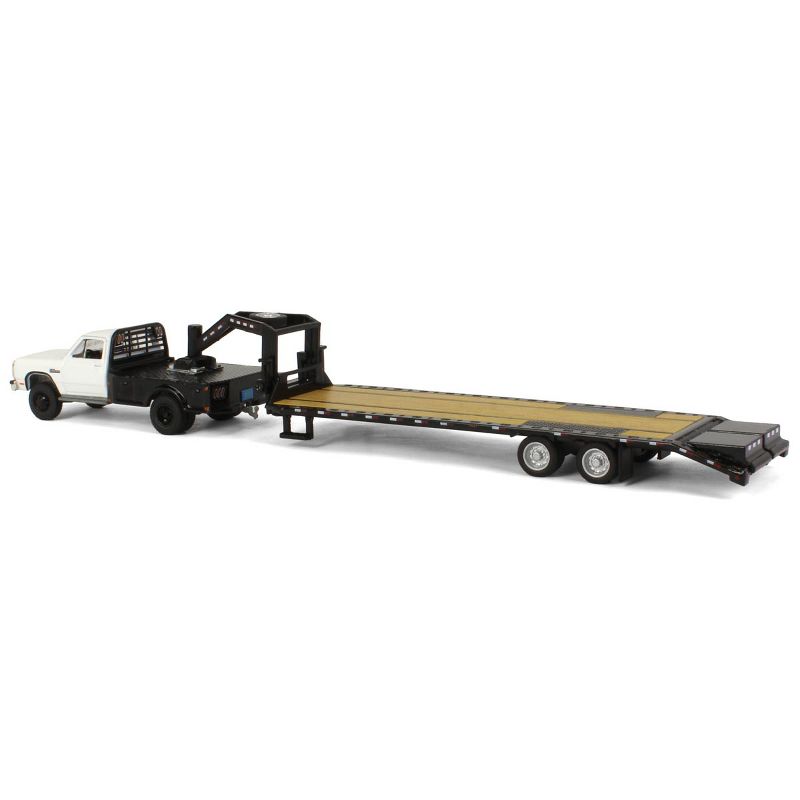Greenlight Collectibles 1/64 1992 Dodge Ram 1st Generation Truck White with Black Flatbed & Black Gooseneck Trailer 51387-A, 4 of 7