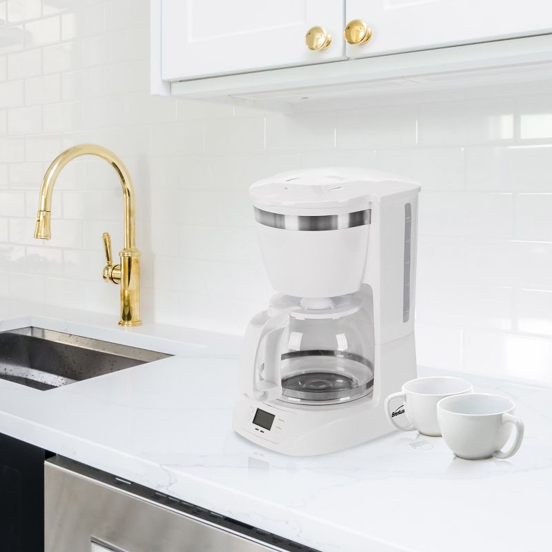 Brentwood 10 Cup Digital Coffee Maker in White, 4 of 5
