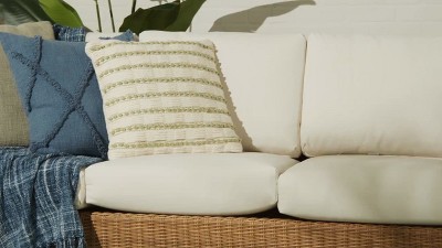 Beige Diamond Pattern Flat Woven Synthetic 8' x 10' Area Rug