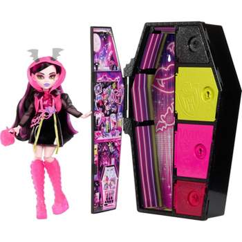 Monster High 12.75'' Skulltimate Secrets Neon Frights Draculaura Fashion Doll