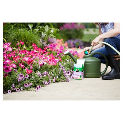 Miracle-Gro Water Soluble Bloom Booster Flower Food 1.5lb