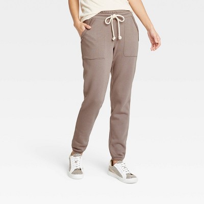 mid rise fleece joggers