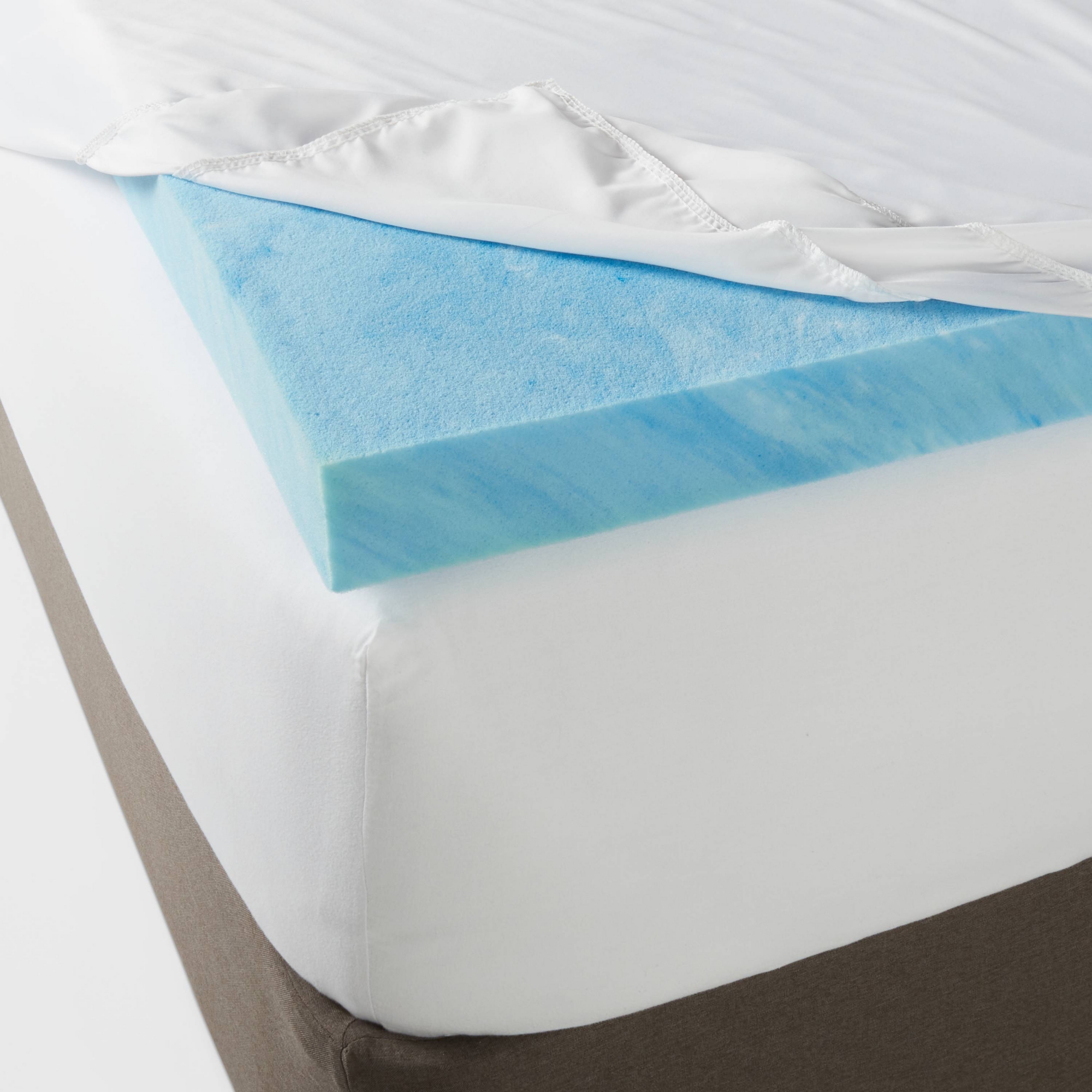 Queen 3" Cool Touch Gel Memory Foam Mattress Topper White - Threshold™