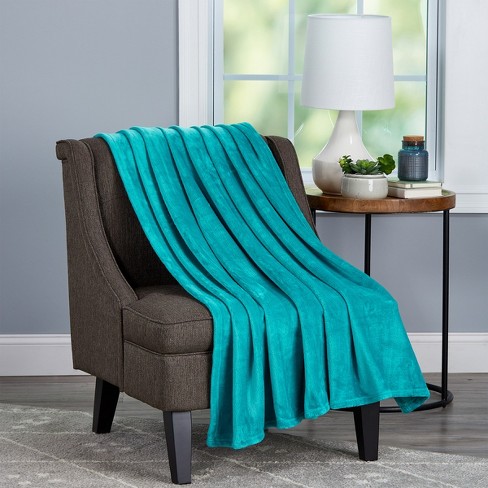 Hastings Home Oversized Polyester Microfiber Velvet Throw Blanket - Lagoon Green - image 1 of 4