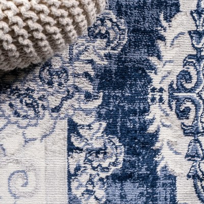 Rosalia Ivory and Navy Medallion 3x5 Area Rug