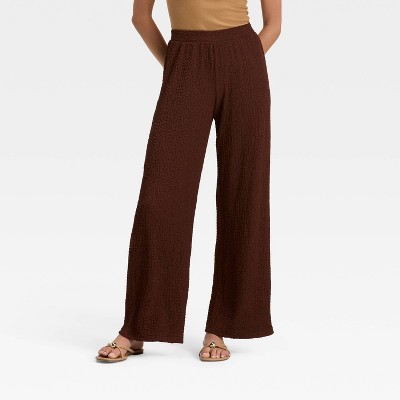 Women's Mid-Rise Regular Fit Textured Pull-On Pants - A New Day™