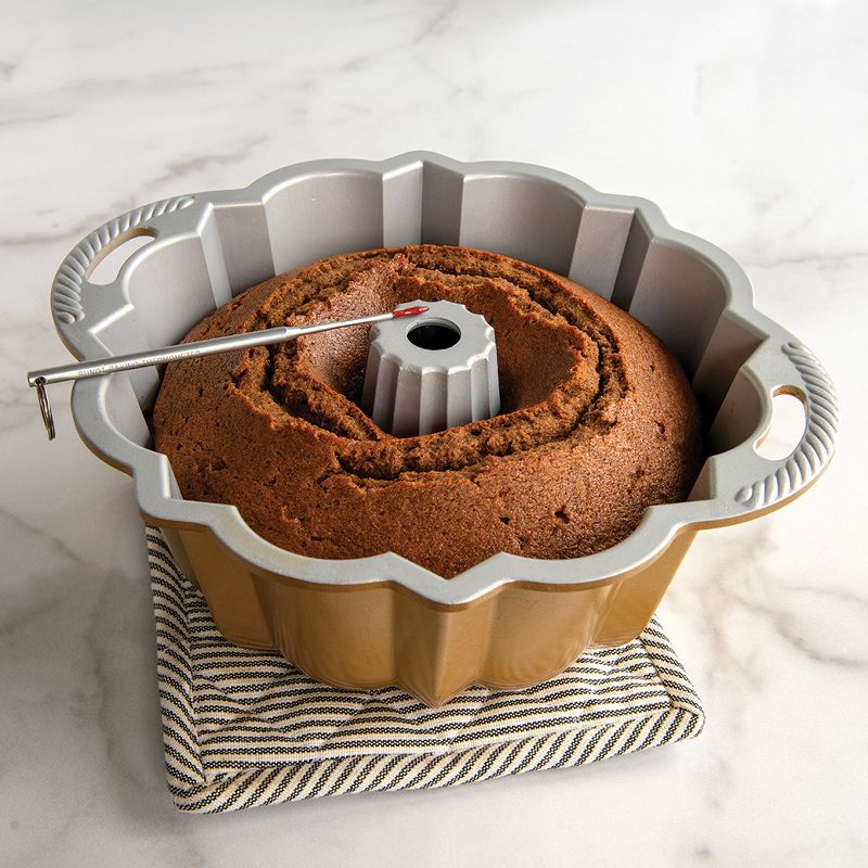 Nordic Ware Reusable Bundt® Cake Thermometer, 2 of 5