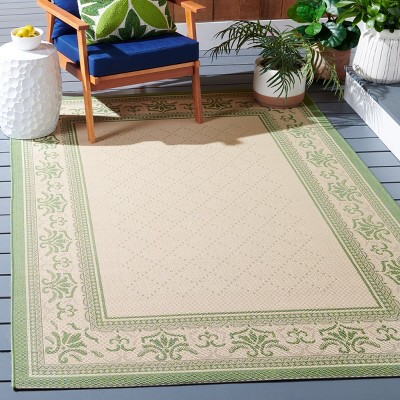 Courtyard Scroll & Checks 47" Round Indoor/Outdoor Easy-Care Rug