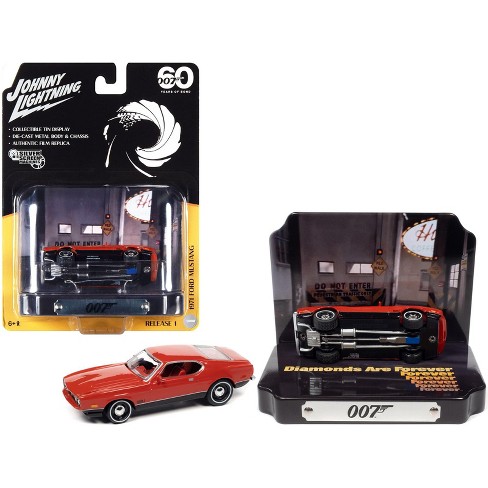 Johnny lightning collectible store cars