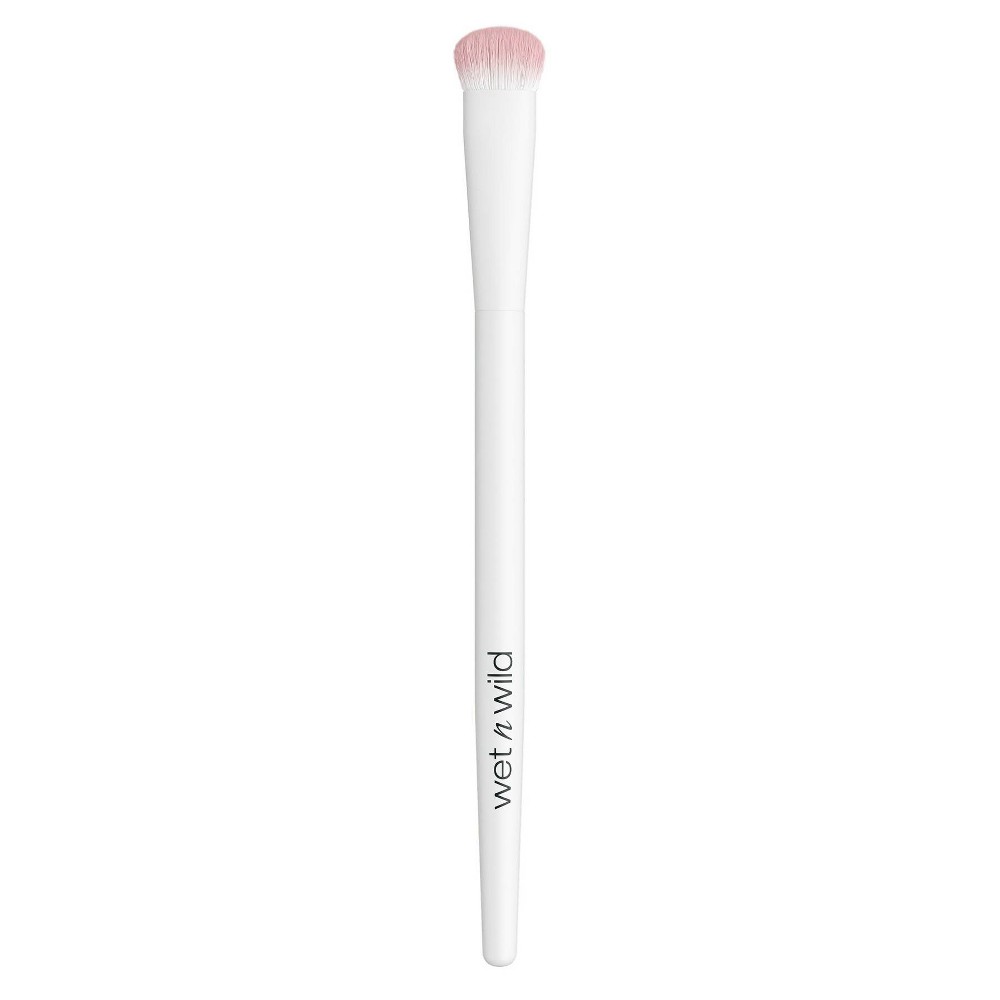 Wet n Wild Essential Brush - Eyeshadow Brush