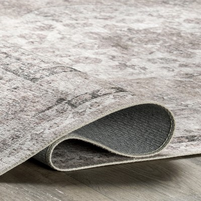 Elegant Gray 22" x 14" Synthetic Easy-Care Rectangular Area Rug