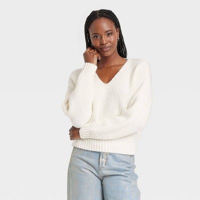 Hand Stitch Deep V-neck Knitwear