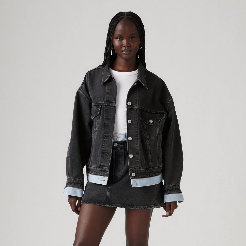 Levi's® Women's 90's Trucker with Double Waistband Jacket - Layer Cake L: Relaxed Fit, Denim, 4 Pockets