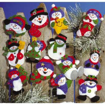 Design Works Felt Ornament Applique Kit 3"X4" Set Of 13-Lots of Fun Snowmen