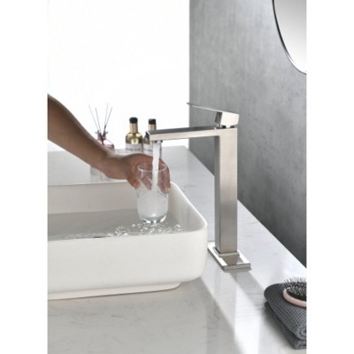 Modern Single-Handle Vanity Sink Faucet with Waterfall Spout Design for Bathroom Use