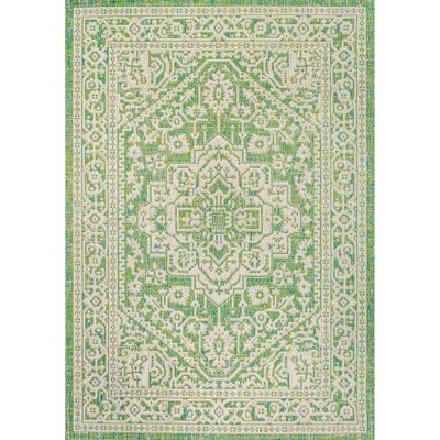 Sinjuri Cream/Green Medallion 4'x6' Synthetic Indoor/Outdoor Rug