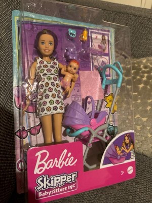 Barbie® Skipper® Babysitters Inc.™ Brunette Skipper Doll, Color-Change Baby  Doll, & High Chair, 1 ct - King Soopers