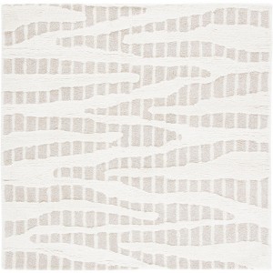 Manhattan MAN159 Hand Tufted Indoor Rug - Safavieh - 1 of 4