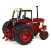 ERTL 1/32 International Harvester 1086 Wide Front Tractor with Rear Duals 44316 - image 3 of 4