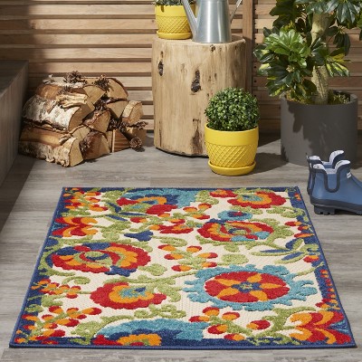 Summery Palmette 32"x48" Reversible Multicolor Outdoor Rug