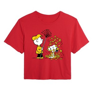 Women's - Peanuts - Charlie Brown Snoopy Fall Leaves Cropped Graphic T-Shirt - 1 of 4