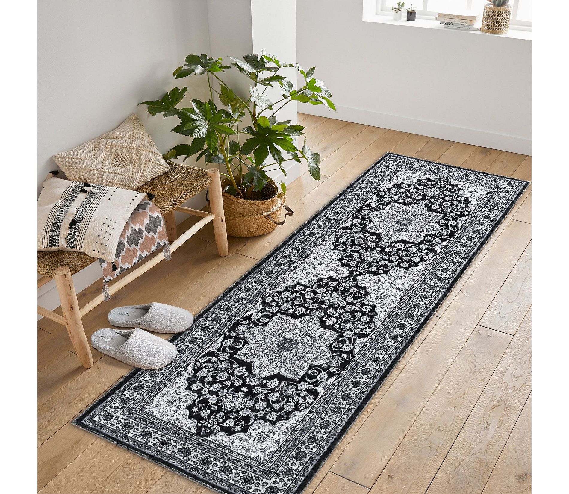 Vintage Boho Rugs Machine Washable Floral Medallion Rugs Ultra Soft Bedroom Carpet Non Slip Low Pile Throw Rug for Living Room Dining Room