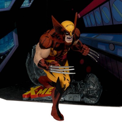 Marvel Wolverine 1:10 Scale Action Figure with Scene