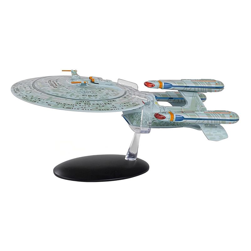 Eaglemoss Collections Star Trek Ship Replica | U.S.S. Enterprise NCC 1701 D Dreadnought, 2 of 7