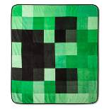 Minecraft Creeper 53"x53"Throw Blanket Green