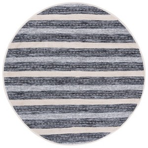 Montauk MTK976 Hand Loomed Indoor Rugs - Safavieh - 1 of 4