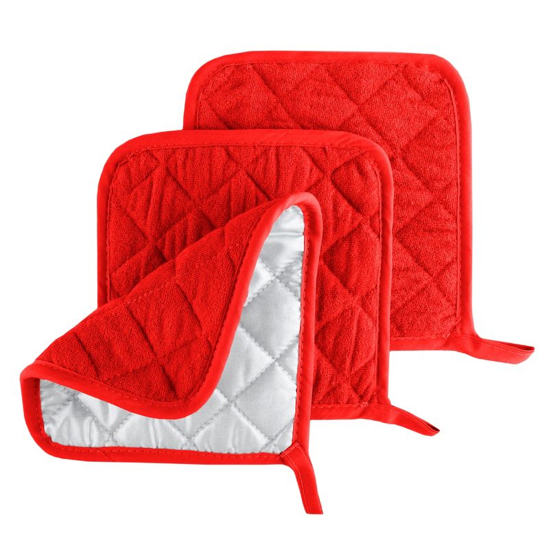 Pot Holder Set, 3 Piece Set Of Heat Resistant Quilted Cotton Pot Holders By Hastings Home (Red), 1 of 7