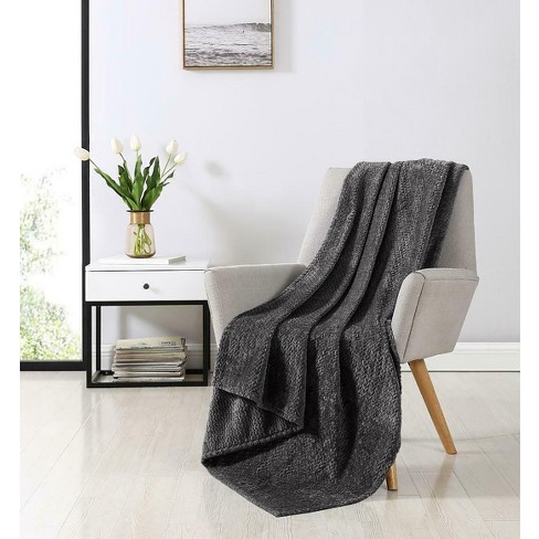 This Fleece Blanket That Shoppers Love Is 47% Off at