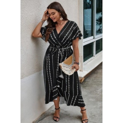 I AM A FASHION JUNKY Plus Deep V Belt Asymmetric Hem Fit Dress
