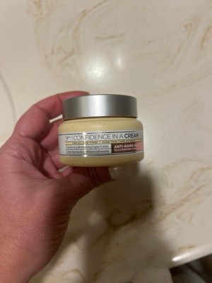 Confidence in a Cream Anti-Aging Hydrating Moisturizer