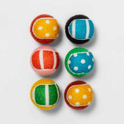 boots and barkley tennis balls