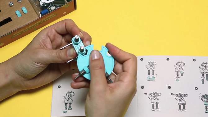  Fat Brain Toys OffBits Large Animal - GiraffeBit FA189-2, 2 of 6, play video