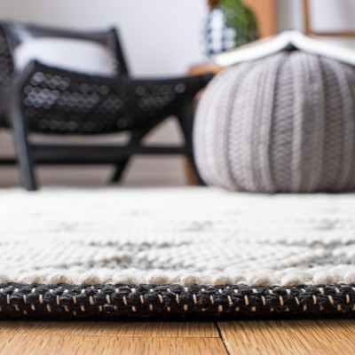 Natura 6' x 6' Black and Ivory Wool Square Area Rug