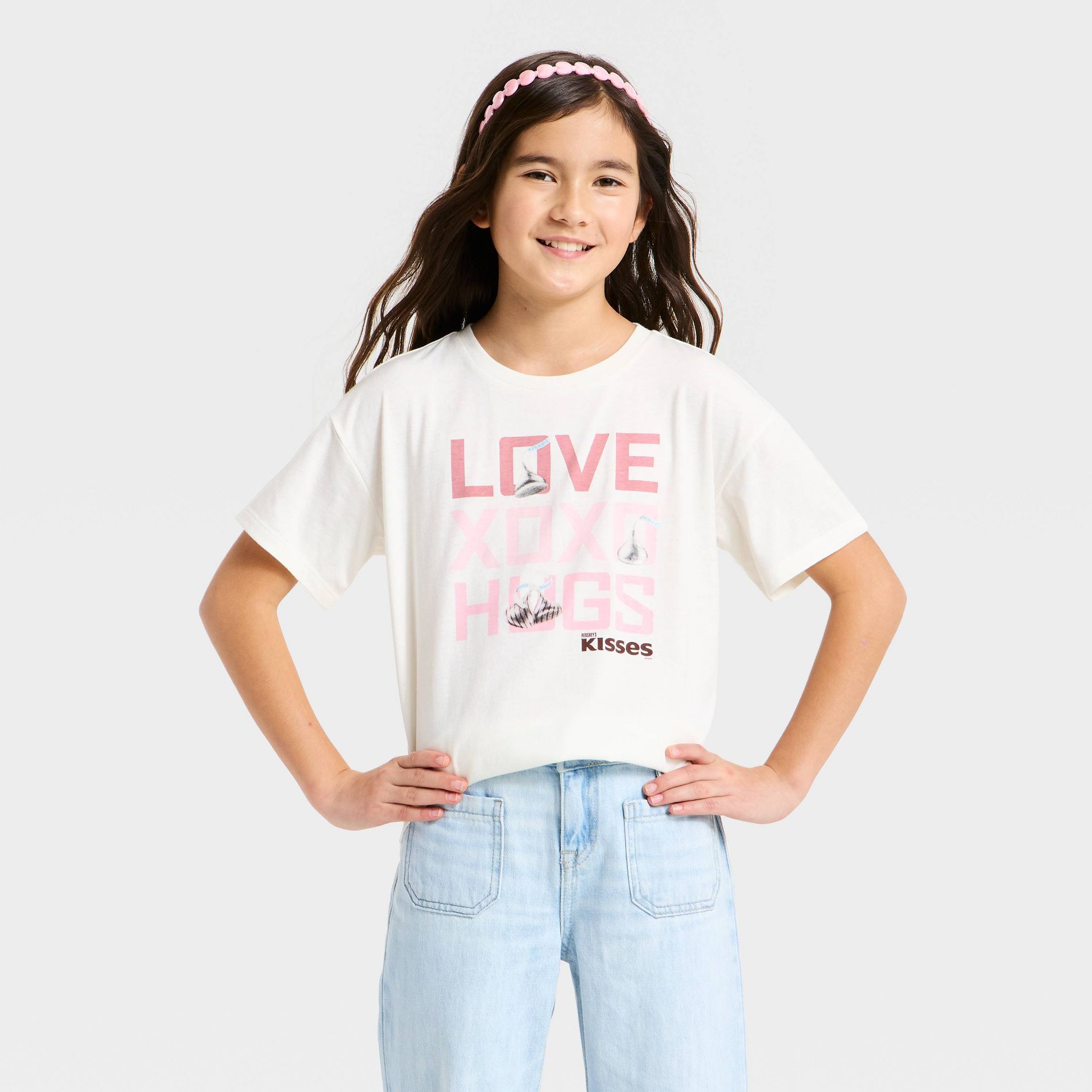 Girls' Hershey's Kisses Valentine's Day Short Sleeve Graphic T-Shirt - Cream